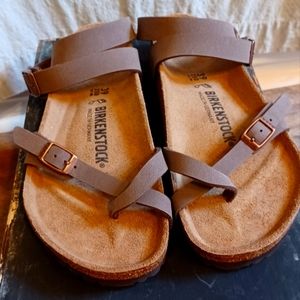 Birkenstock Yara Sandles